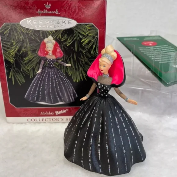 Hallmark Keepsake Holiday Barbie 1998 Ornament - Picture 4 of 5